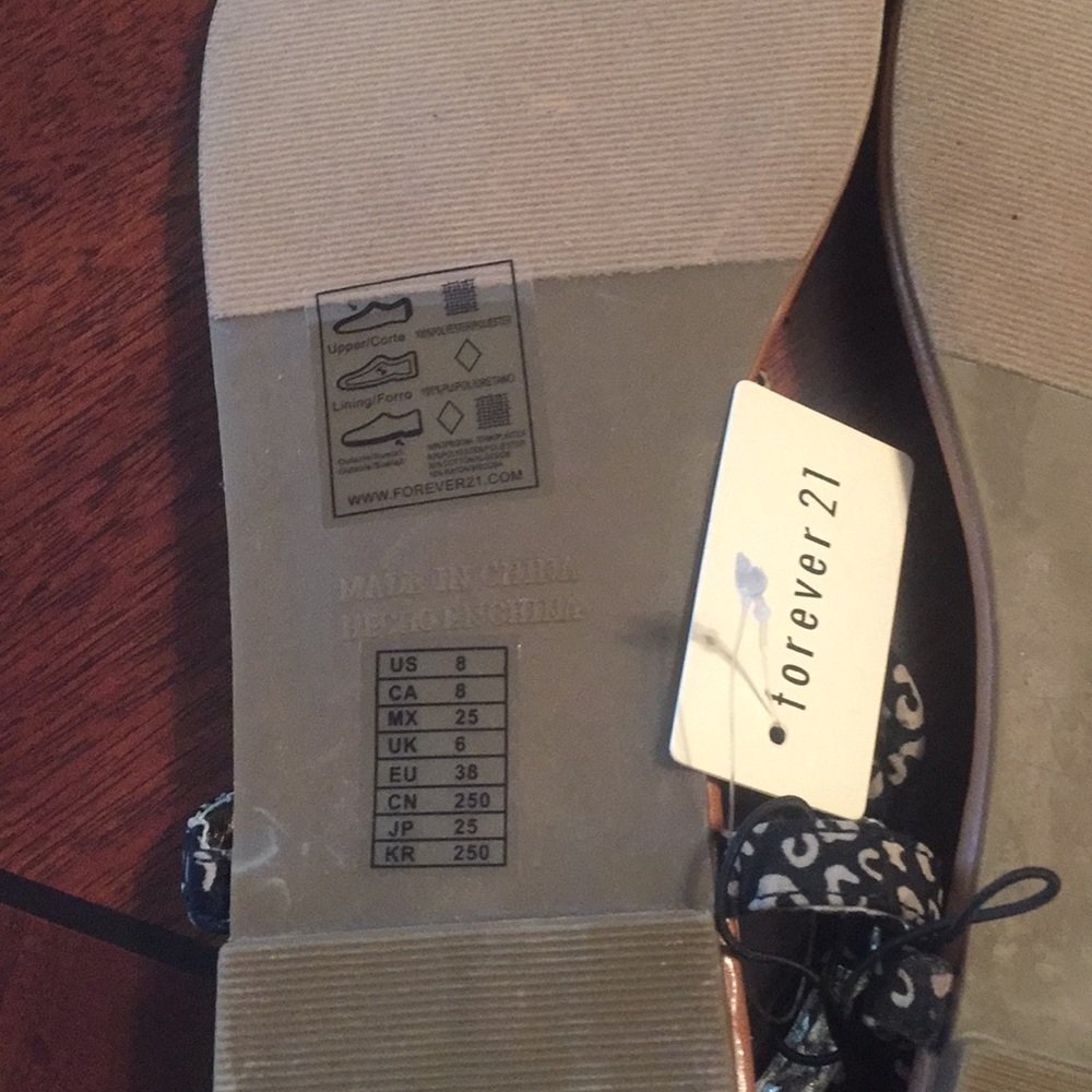 Sandals by Forever 21 - Picture 4 of 4